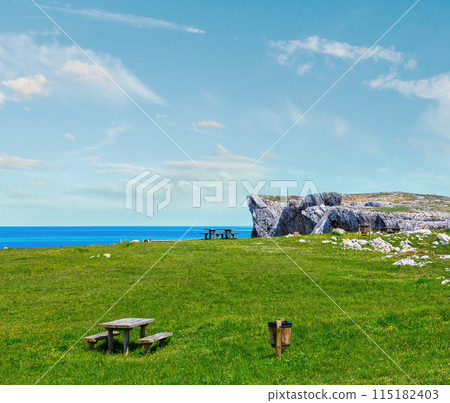 Place of rest on summer blossoming coast. 115182403