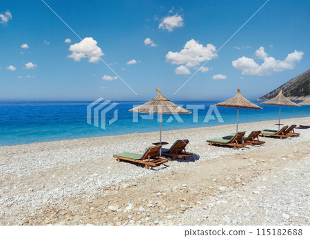 Summer morning beach. 115182688