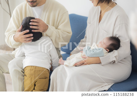 Babies and families 115188238