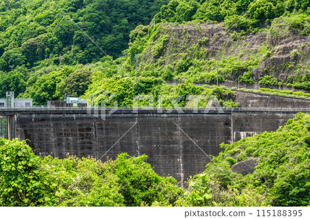 Takayama Dam (Tsukigase Dam) Minamiyamashiro Village, Kyoto Prefecture Takayama Dam (Tsukigase Dam) Minamiyamashiro Village, Kyoto Prefecture 115188395