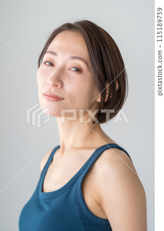 美容 女生 女孩 115189759