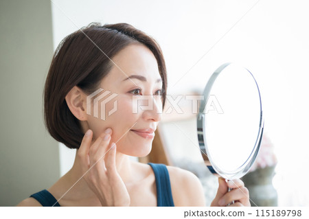 skincare, female, lady 115189798
