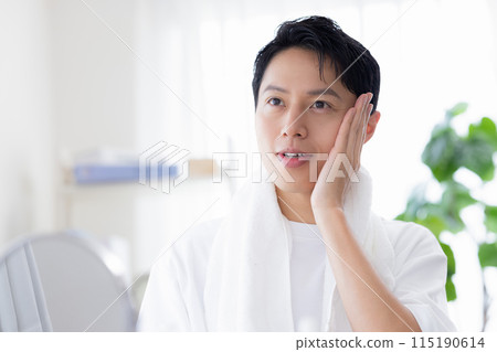 美女形象：做皮膚護理的男人 115190614