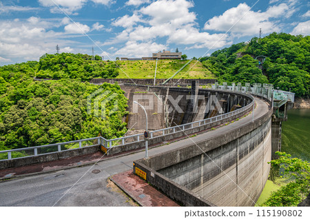 Takayama Dam (Tsukigase Dam) Minamiyamashiro Village, Kyoto Prefecture 115190802