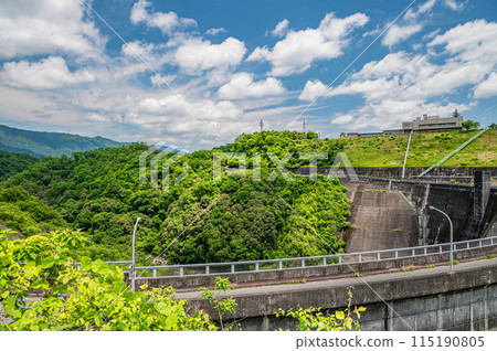 Takayama Dam (Tsukigase Dam) Minamiyamashiro Village, Kyoto Prefecture 115190805