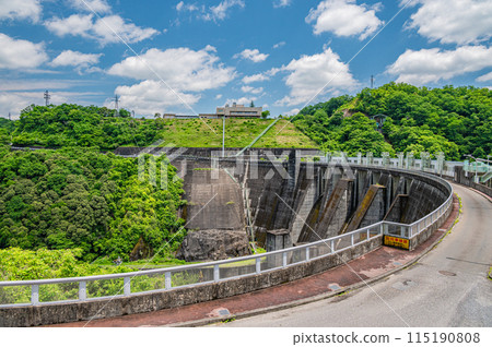 Takayama Dam (Tsukigase Dam) Minamiyamashiro Village, Kyoto Prefecture 115190808