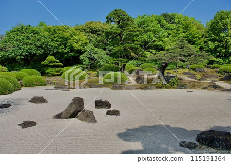 有沙波紋的日本花園 - Karesansui 有沙波紋的日本花園 - Karesansui 115191364