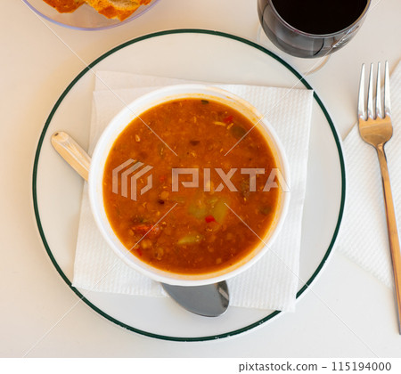 Portion of sopa de lentejas, Spanish lentil soup Portion of sopa de lentejas, Spanish lentil soup 115194000