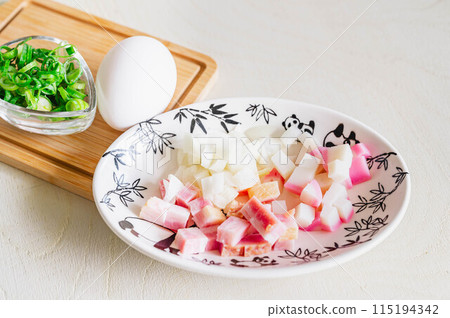 Fried rice ingredients 115194342