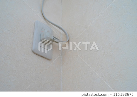 wall mounted outlet 115198675