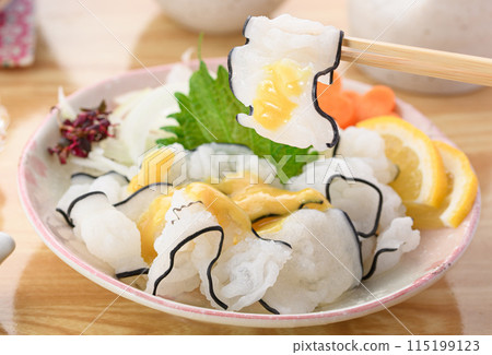 Whale tail feathers (Obaki) from Taiji, Wakayama Prefecture. The name comes from the feather-like shape of the skin of the whale's tail. 115199123