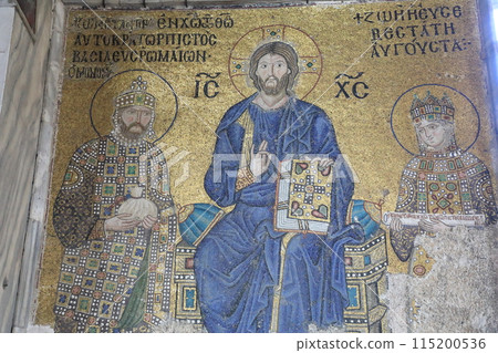 聖索菲亞大教堂內基督、君士坦丁九世皇帝和佐伊皇后的馬賽克 聖索菲亞大教堂內基督、君士坦丁九世皇帝和佐伊皇后的馬賽克 115200536