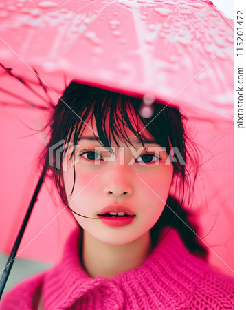 Pink smiles covered in raindrops - Japanese portraits to mark the arrival of the rainy season 115201472
