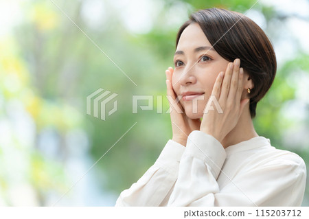 商業女性美麗陽光 115203712