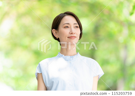 中年女子美綠 中年女子美綠 115203759