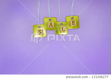 紫色背景，重疊金色標籤上有販售英文塊 115206277