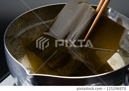 Kelp soup 115206878