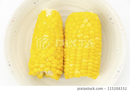 boiled corn 115208152