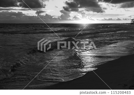Atlantic ocean, black and white coastal landscape photo 115208483