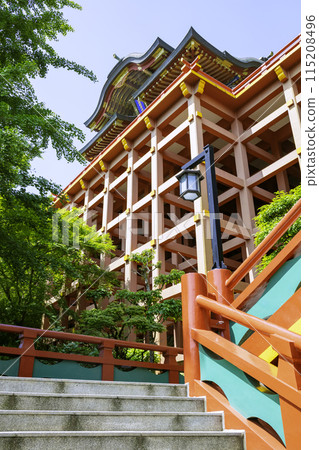 The beautiful Yutoku Inari Shrine, a popular tourist spot in Saga Prefecture 115208496