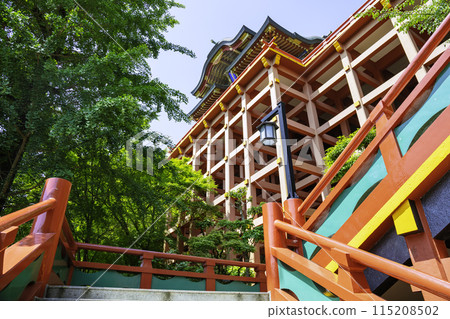 The beautiful Yutoku Inari Shrine, a popular tourist spot in Saga Prefecture The beautiful Yutoku Inari Shrine, a popular tourist spot in Saga Prefecture 115208502