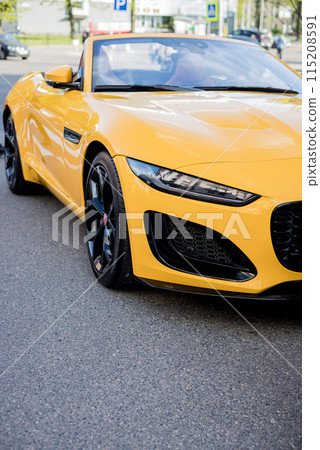 Jaguar F-Type R Convertible Jaguar F-Type R Convertible 115208591