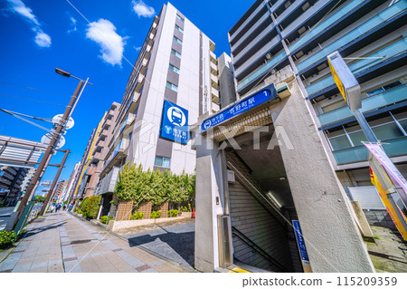 日本橫濱城市景觀 橫濱市營地鐵藍線吉野町站1號出口等= 6月4日 日本橫濱城市景觀 橫濱市營地鐵藍線吉野町站1號出口等= 6月4日 115209359