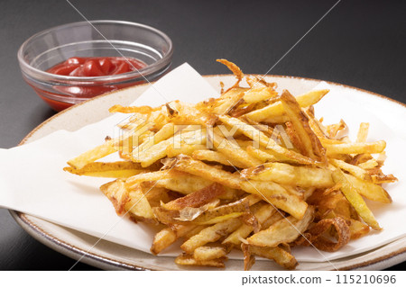 [長崎縣產]新馬鈴薯、薯條 115210696