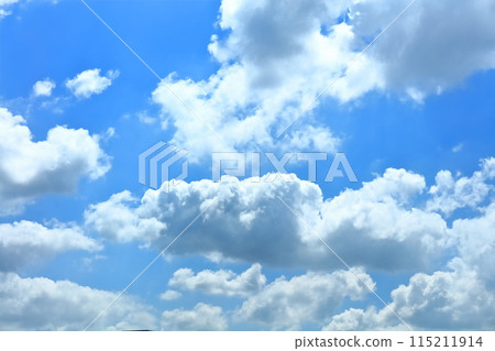 Image of a refreshing spring sky and clouds 115211914