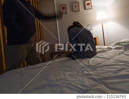 bedroom bedroom 115216743