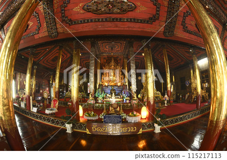 Inside the Wat Nantaram temple is a golden teak Buddha image. Name of Buddha Metta It is a Buddha image. 115217113