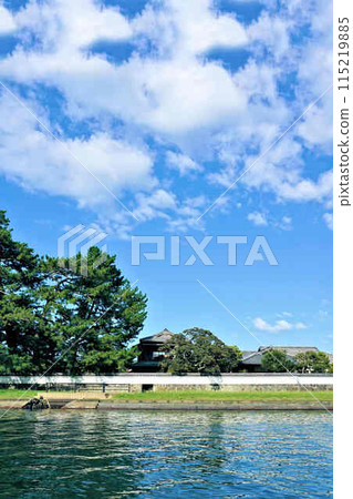 從城堡護城河看到萩城遺址 115219885