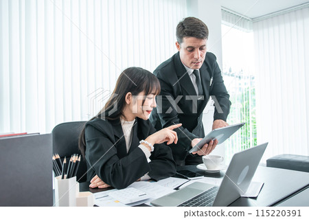 business women and men discussing project planning and business analysis, financial planning, working on marketing research, business women and men discussing project planning and business analysis, financial planning, working on marketing research, 115220391