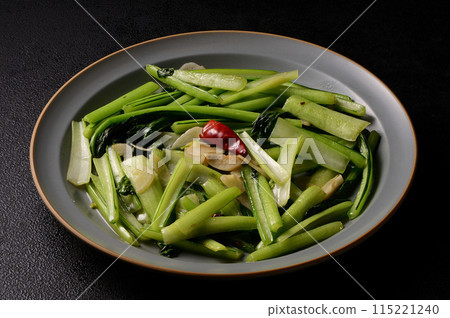 Stir-fried Japanese mustard spinach Stir-fried Japanese mustard spinach 115221240