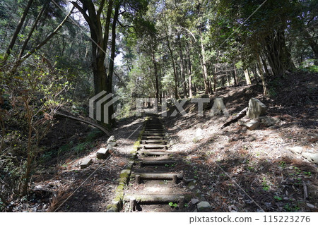 2024年3月30日,埼玉縣上川町,從金名神社到禦嶽山的石佛山道 2024年3月30日,埼玉縣上川町,從金名神社到禦嶽山的石佛山道 115223276