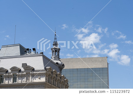 Old and new buildings in Bucharest, Romania 115223972