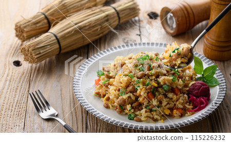 Natto fried rice made with straw natto (a fried rice arrangement that lets you enjoy the savory flavor of natto) Natto fried rice made with straw natto (a fried rice arrangement that lets you enjoy the savory flavor of natto) 115226232
