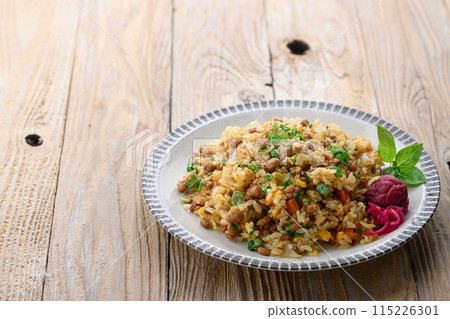 納豆炒飯（可以享受納豆香氣的炒飯） 115226301