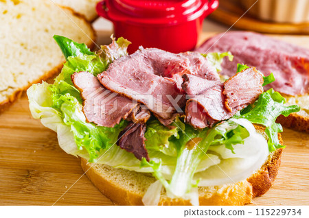 Roast beef sandwich 115229734