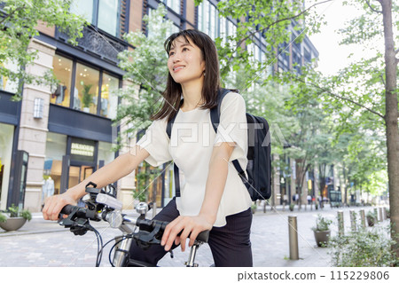 Female bicycle commute 115229806