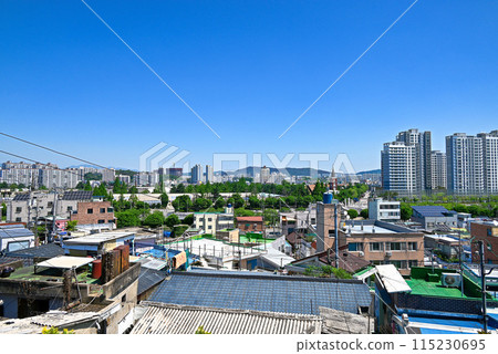 [Korea/Gwangju] Gwangju cityscape as seen from Youth Release Village 115230695