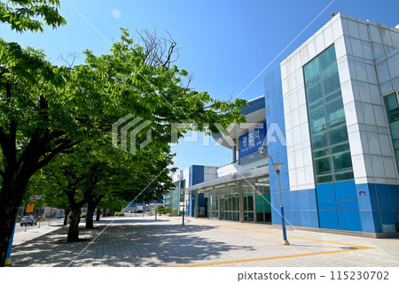 Scenery of Gwangju Station [Korea/Gwangju] 115230702