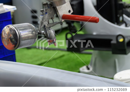 The high technology painting in the automotive factory. The high technology painting in the automotive factory. 115232089