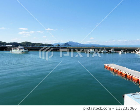 連接湯島和江戶港（熊本縣上天草市）的高速船 115233066