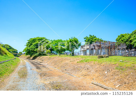 福岡縣大牟田市初夏的三池煤礦宮原坑 福岡縣大牟田市初夏的三池煤礦宮原坑 115235126