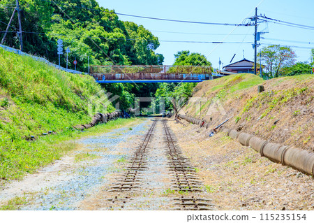 Early summer at Miyahara Pit of Miike Coal Mine, former railway tracks, Omuta City, Fukuoka Prefecture Early summer at Miyahara Pit of Miike Coal Mine, former railway tracks, Omuta City, Fukuoka Prefecture 115235154