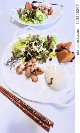 Healthy, one-plate breakfast Healthy, one-plate breakfast 115236207