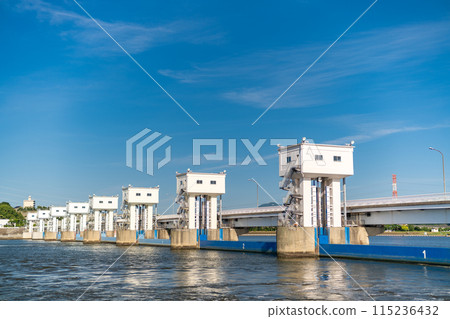 Estuary weir over the Onga River, Fukuoka Prefecture 115236432
