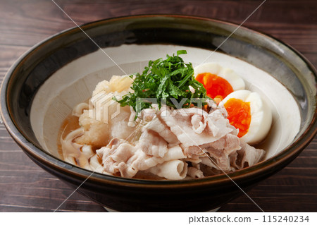 Grated cold shabu-udon 115240234