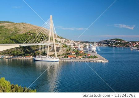 Franjo Tudman bridge near Croatian town of Dubrovnik 115243762
